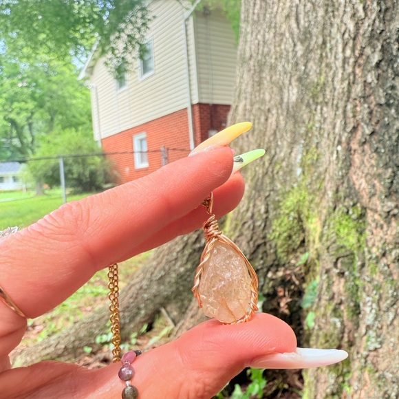 Golden Rutilited Quartz necklace - Picture 4 of 4